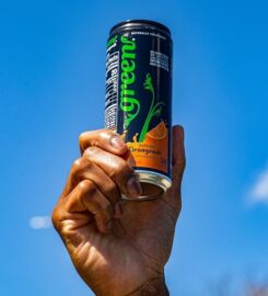 GREEN COLA