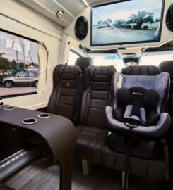 ABOUT LIMO