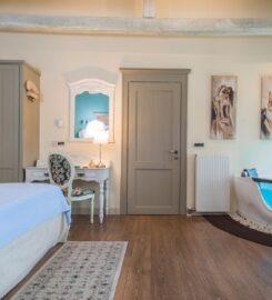 PIRRION WELLNESS & BOUTIQUE HOTEL